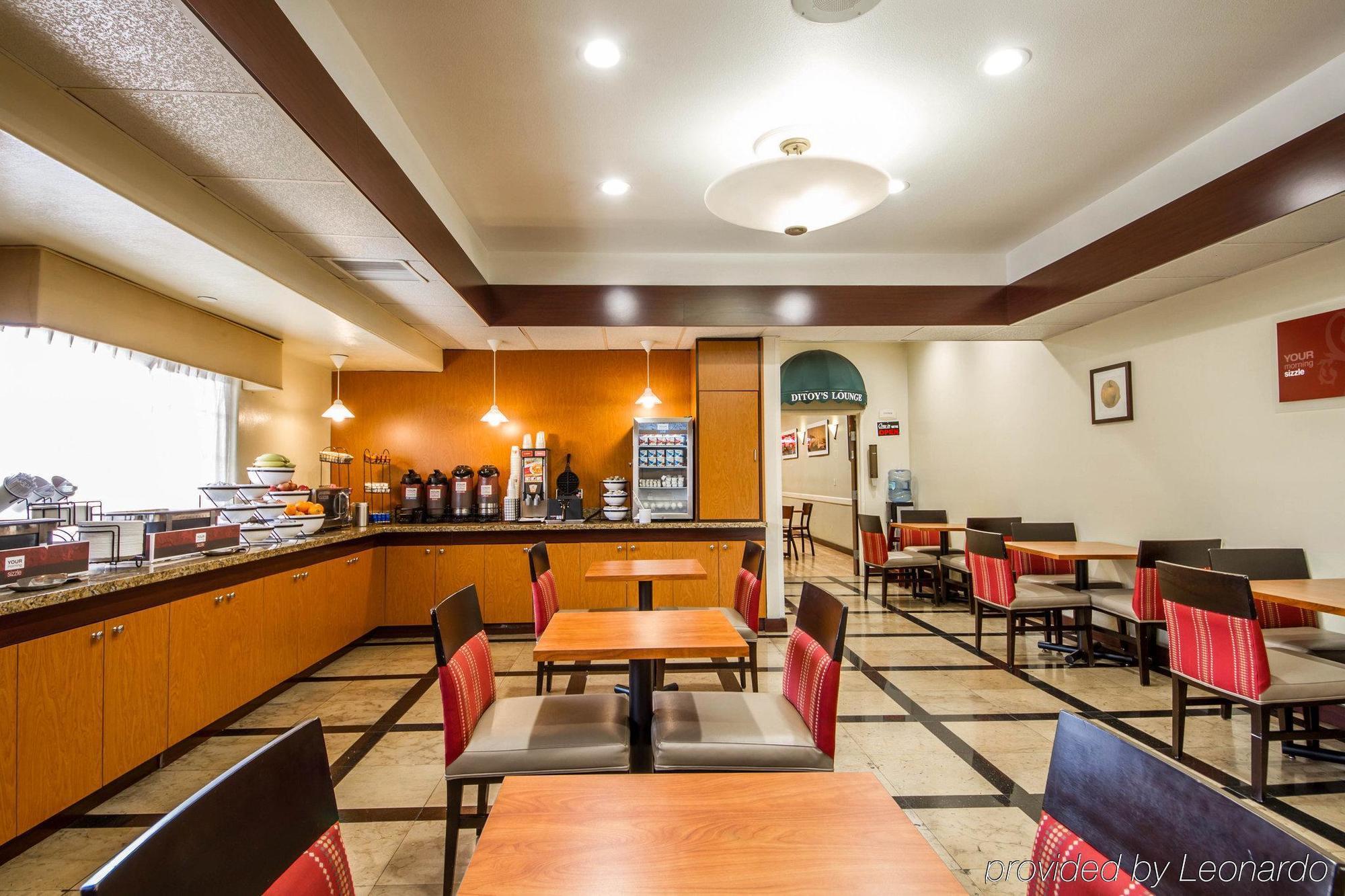 Comfort Inn & Suites Oakland Airport 外观 照片