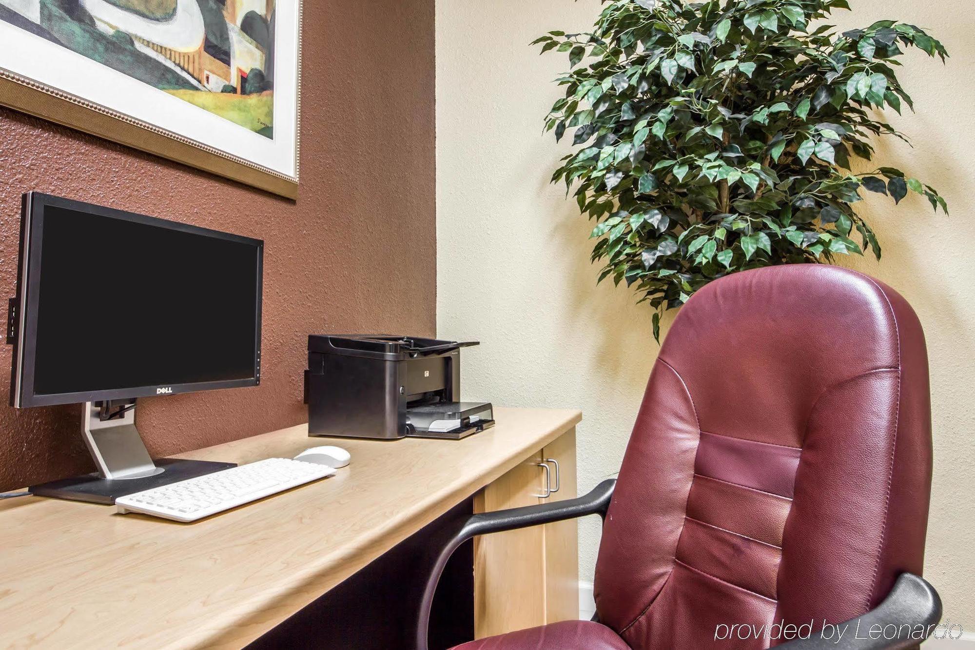 Comfort Inn & Suites Oakland Airport 外观 照片