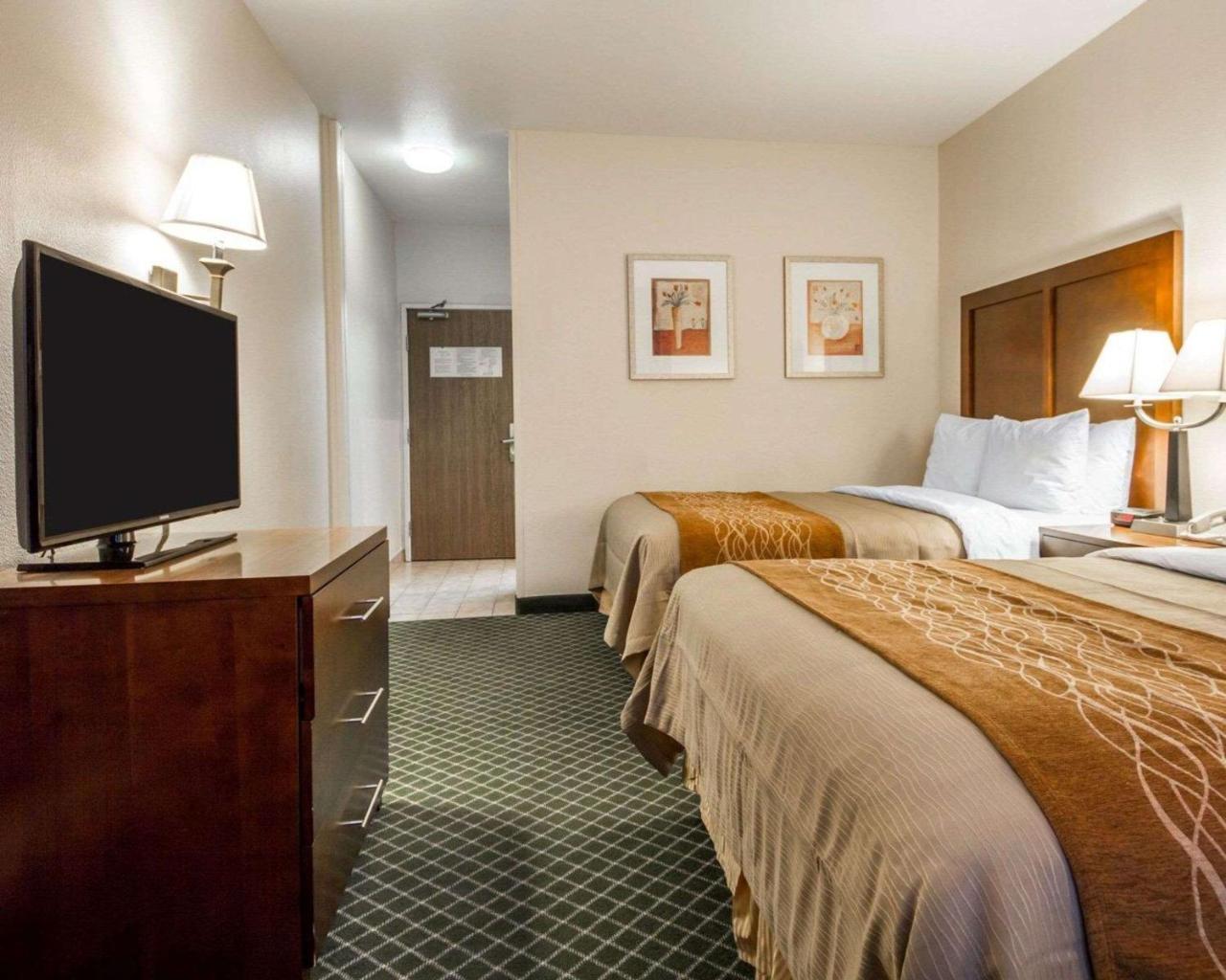 Comfort Inn & Suites Oakland Airport 外观 照片