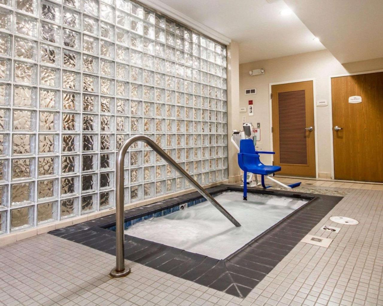 Comfort Inn & Suites Oakland Airport 外观 照片